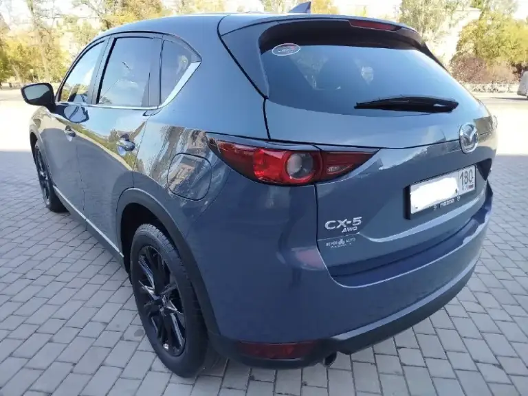 Супер редкая комплектация 2.5 turbo skyactive g(расход трасса 8.7 город 9.5), в кузове black carbon edition, авто японской сборки, максимальной комплектации, есть все диски 19"(black edition), два ключа, на зимней резины micheline, бес ключевой доступ, датчики мертвых зон, люк система курсовой устойчивости esp, акустическая мультимедиа bose ( с оригинальным сабвуфер), активный радар, полный электронный привод, салон черная кожа, красная строчка, руль и дверные карты черная кожа и карбоновые оригинальные вставки, планшетный монитор нового поколения, оригинальный коврики mazda в салоне и в багажнике, датчик света(с системой автоматического переключения дальний/ближний), люк, электро ручник с функцией автоматического снятия, датчик дождя, задняя крышка багажника с приводом, авто обслужено, масла фильтра поменял!авто без косяков, вложений не требует, сел и поехал!3100000руб. Торг. +79494901338
📲 Tg: олег
📞 Звоните: +7(949)4901338 - фотография - 4