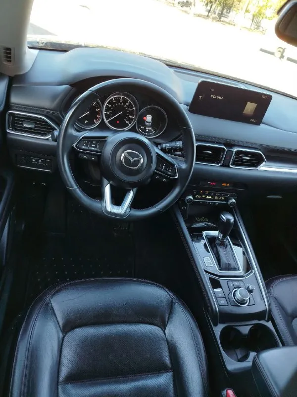 Супер редкая комплектация 2.5 turbo skyactive g(расход трасса 8.7 город 9.5), в кузове black carbon edition, авто японской сборки, максимальной комплектации, есть все диски 19"(black edition), два ключа, на зимней резины micheline, бес ключевой доступ, датчики мертвых зон, люк система курсовой устойчивости esp, акустическая мультимедиа bose ( с оригинальным сабвуфер), активный радар, полный электронный привод, салон черная кожа, красная строчка, руль и дверные карты черная кожа и карбоновые оригинальные вставки, планшетный монитор нового поколения, оригинальный коврики mazda в салоне и в багажнике, датчик света(с системой автоматического переключения дальний/ближний), люк, электро ручник с функцией автоматического снятия, датчик дождя, задняя крышка багажника с приводом, авто обслужено, масла фильтра поменял!авто без косяков, вложений не требует, сел и поехал!3100000руб. Торг. +79494901338
📲 Tg: олег
📞 Звоните: +7(949)4901338 - фотография - 7