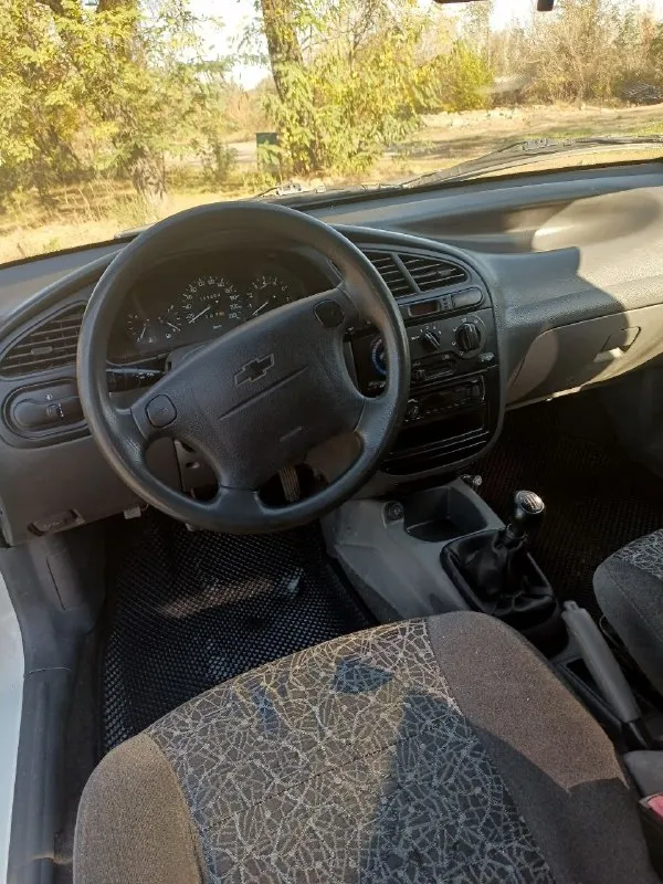 Chevrolet ланос sx, 2009 года, максимальной комплектации, с рабочим кондиционером. В одной семье, один хозяин. Пробег 129 т. Км.
Без дтп, с заводским остеклением, пороги, рамки, крыша, стойки -завод, птс - оригинальный, на хорошем ходу.
Двигатель работает мягко.
Т.89790551056, 375т. ₽.
📞 Звоните: +7(905)5105637 - фотография - 5