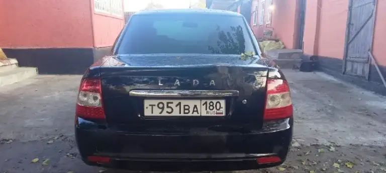 Ваз 2170 2013 г. В
Двигатель 1.6, 16ти клап. ,
Мкпп 5 ст, все  включается и крутится. Ходовая норм(стойки в круг новые), двигатель без нареканий (сделан кап. Ремонт),
Есть гур, abs, подушка безопасности, передние стеклоподъёмники, бортовой компьютер, музыка, акб новый.
Машина в хорошем техническом состоянии, по электрике все работает, по ходовой отлично, двигатель норм.
Цена:265 000рублей
Тел. +79493863826(telegram)
Макеевка, харцызск, енакиево - фотография - 7