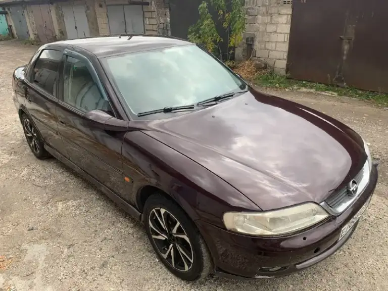 Продам
Opel vectra b 1,8 м. Т 2000г. В
Пригнана в 2020г
Владелец - 1
Пробег 254000 тыс. Км
Без дтп.
Установлен гбо евро4
Авто технически в хорошем состоянии, замена грм на 237000тыс. Км
Двигатель не дымит, не троит, коробка не выбивает!
Ходовка в хорошем состоянии, днище, пороги и стаканы в отличном состоянии, без дыр!
В хорошей комплектации:
Климат, мультируль, 4эсп, эл. Регулировка боковых зеркал, подогрев сидений, работает абсолютно вся электроника!!
Авто с переоформлением на вас!
Цена - 300000 тыс. Руб быстрым торг.
Осмотр - г. Макеевка
Тел.   +79494158226 - фотография - 2