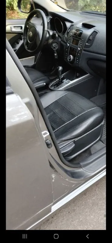 Продам kia церато год 2009,мотор 1,6,, ,коробка акпп, пробег 274.000замена масла в двс, замена свечей, воздух и салон фильтр, чистка форсунок и дросселя, проверка клапанов и цепи все хорошо, делал эндоскоп задиров нет поршневая и клапана чистые, катализатор вырезан, масло не ест, коробка автомат, работает нормально не пинает, масло поменял в акпп, состояние  хорошие, замена колодок перед и зад, задние пружины, гофра, цена 650.000 без торга, обмена нет тел +79493648867,, ///+79155849822 донецк
📲 Tg: алексей
📞 Звоните: +7(949)3648867 - фотография - 3
