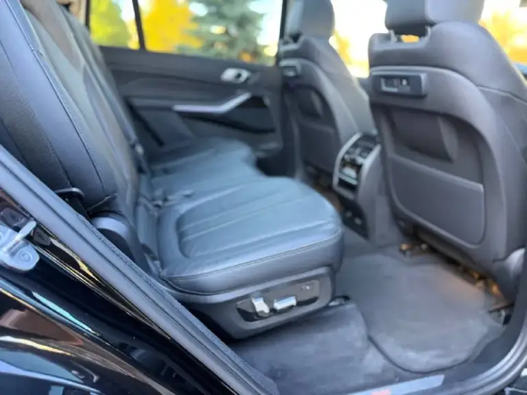 Продам bmw x7
Мотор 3л бензин b58
Пробег 99.000км
Авто в идеальном состоянии, работает абсолютно всё, есть все ассистенты и помощники, 360 камера
Полностью обслужен, все масла и жидкости поменяны
На пневме
3 Ряда сидений
Покрыт керамикой
Новая резина
В заводском окрасе
Гаражное хранение
Цена 6.6млн
+79493338059 - фотография - 9