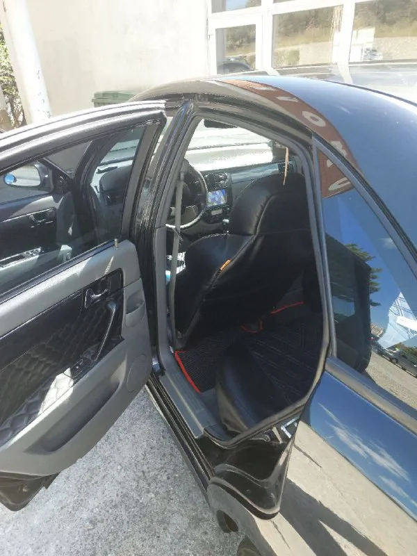 Chevrolet lacetti1.6mt
(Корейская сборка), 2007г.
Автомобиль в отличном состоянии, приятный и ухоженный салон, гнили и ржавчины нет совсем, двигатель и коробка работают в штатном режиме, ходовая перебранная, климат контроль работает отлично.
Пройдено то, заменены все расходники, тормоза новые.
Стоит зима липучка, лето в подарок
Авто в дтп не участвовал. Вложений никаких не требует.
Цена 650к донецк
Тел. +79900143837 - фотография - 3