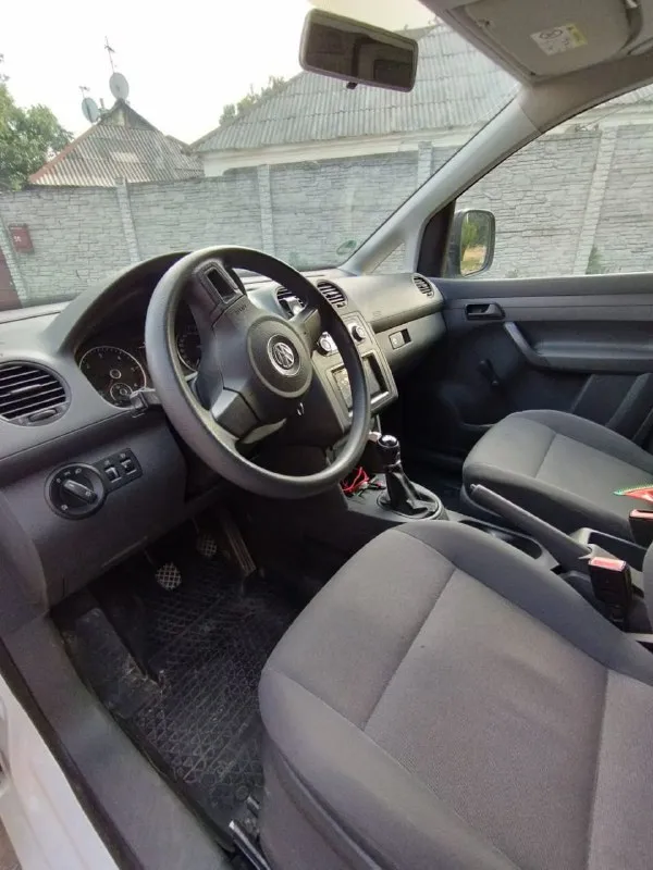 Volkswagen caddy maxi 2014. Заводской пассажир, 7 мест. 2.0,140лс. Мкп-6 ступеней. Два ключа, книжки. Круиз, кондей, родная магнитола с громкой связью, корректор фар, подогрев сидений, контроль прокола колес, заводской фаркоп и др. Пробег 350000. Проверка на любом сто. 1650000руб. В российских документах будете первым собственником. +79499869505 михаил
📞 Звоните: +7(949)9869505 - фотография - 7