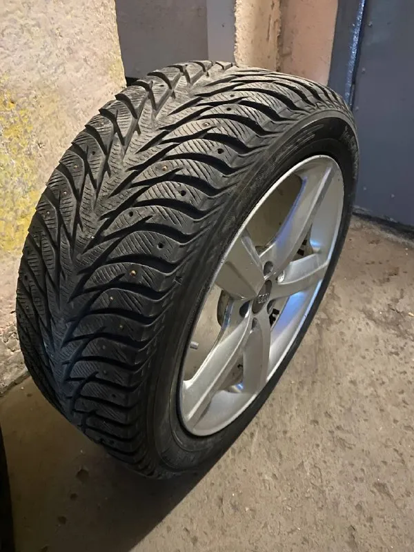 Продам комплект резины на дисках! Диски audi q7 оригинал, резина yokohama. Размер 275/45/20. Все вопросы по телефону +79591481737. Телеграмм, вацап на нём же!!!
📞 Звоните: +7(959)1481737 - фотография - 3