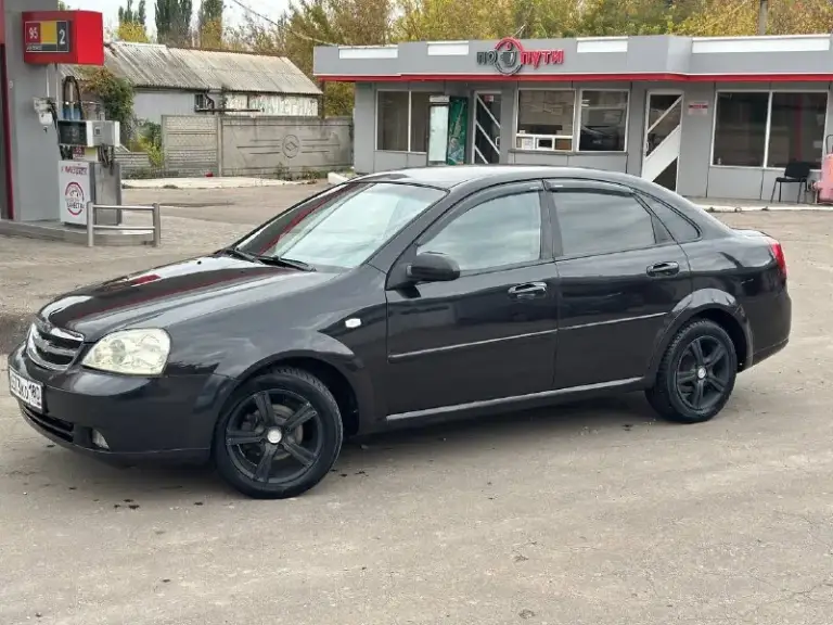 Продам chevrolet лачетти
2012 Год
1.4 Двигатель
Состояние как на фото
Ухоженный автомобиль
Я собственник
Тянет очень хорошо
Ходовая часть на отлично
👍 В машине работает все
Все жидкости по меняны
Масло поменяно
Автомобилем будете довольны
Едет очень мягко, комфортно
Коробка втыкается очень плавно и мягко
Машина без вложений, сел и поехал
Документы чистые, переоформление в мрео
Цена 550000тыс. Торг на бензин ⛽️ осмотр город макеевка. Тел: +79493806656

📞 Звоните: +7(949)3806656 - фотография - 2