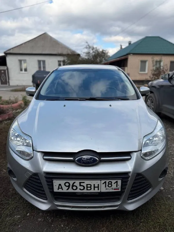 Продам:
Ford фокус 3
2014 Г.
1.6 Атмосферный бензиновый двигатель, автомат.
Пробег 105 тыс.
Находится в луганске.
Кузов, днище в отличном состоянии.
Все узлы и агрегаты в автомобиле родные в хорошем состоянии, все работает, ничего не течет, не потеет и без посторонних звуков.
Два комплекта колес - лето, зима + полноценная запаска в багажном отделении.
Цена - 1. 150 000 ₽. (торг).
Обращаться по : +7 (959) 124-23-34,
+7 (959) 191-62-76.
📞 Звоните: +7(959)1242334 - фотография - 1