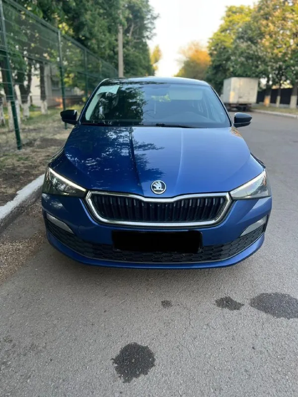 Skoda rapid ( skoda рапид)
2020Г. В.
Пробег 174.000т. Км (оригинальный)
1.6 Mpi
Кпп механика 5 ст.
2 Владельца
2 Ключа
2 Комплекта резины
(Зима nokian)
(Лето continental)
Диски литые r16
Сервисная книга (со всеми заказ нарядами)
Мульти руль ( с подогревом)
Электро зеркала (с подогревом)
Климат контроль
4 Электро стеклоподьемника
Подогрев всех сидений
(Комбинированные тряпка с алькантарой)
Подогрев лобового и заднего стекла
Хорошая мультимедиа
Адаптивно линзовая оптика (автоматический подсвет обочины)(птф галоген)
Функция (проводи домой)
Датчик света
Датчик дождя
Круиз контроль
Из заводских допов (чёрная крыша, лип спойлер)
Автомобиль в отличном состоянии
(Вся в родном окрасе!!!)
Любые проверки
Цена 1.500.000т. Р.
(Хорошим людям хороший торг)
Город осмотра (антрацит, красный-луч)
Номер для связи
+79592048737
+79591006040
Больше автомобилей у нас на страницах
Телеграм
T. Me/andrey_ser. ..
Вконтакте
Vk. Com/id863249188
Однокласники
Ok. Ru/profile/58.. .
📞 Звоните: +7(959)2048737 - фотография - 1
