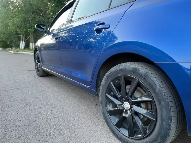Skoda rapid ( skoda рапид)
2020Г. В.
Пробег 174.000т. Км (оригинальный)
1.6 Mpi
Кпп механика 5 ст.
2 Владельца
2 Ключа
2 Комплекта резины
(Зима nokian)
(Лето continental)
Диски литые r16
Сервисная книга (со всеми заказ нарядами)
Мульти руль ( с подогревом)
Электро зеркала (с подогревом)
Климат контроль
4 Электро стеклоподьемника
Подогрев всех сидений
(Комбинированные тряпка с алькантарой)
Подогрев лобового и заднего стекла
Хорошая мультимедиа
Адаптивно линзовая оптика (автоматический подсвет обочины)(птф галоген)
Функция (проводи домой)
Датчик света
Датчик дождя
Круиз контроль
Из заводских допов (чёрная крыша, лип спойлер)
Автомобиль в отличном состоянии
(Вся в родном окрасе!!!)
Любые проверки
Цена 1.500.000т. Р.
(Хорошим людям хороший торг)
Город осмотра (антрацит, красный-луч)
Номер для связи
+79592048737
+79591006040
Больше автомобилей у нас на страницах
Телеграм
T. Me/andrey_ser. ..
Вконтакте
Vk. Com/id863249188
Однокласники
Ok. Ru/profile/58.. .
📞 Звоните: +7(959)2048737 - фотография - 6