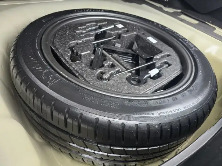 Kia optima gt
1975.000
+79289056462
147 Родной подтверждённый пробег
Полностью зелёная автотека
Здравствуйте, продаю kia optima в максимальной комплектации и в идеальном состоянии. 🥳
В таком состоянии, думаю осталось очень мало optim gt line.
И так, машина полностью в заводском окрасе. Без единой крашеной детали. ✅️
Один хозяин. ✅️
147 Т км родной подтверждённый пробег. ✅️
Полностью зелёная автотека ✅️
Обслужена и не требует вложений, все длалось и менялось вовремя. ✅️
Родной птс ✅️
Родное остекление и лобовое в том числе ✅️
Для тех кто ищет, целую и ухоженную машину. 🥳
Двигатель работает на 5+. Реально без употребления масла. Замена каждые 6-7 т км. И советую так и менять с такой периодичностью. 👌
Акпп переключает очень мягко и быстро. Была замена масла, частичная на 60 т км и на 120 т км. Следующая замена на 180 т км. 👌 - фотография - 8