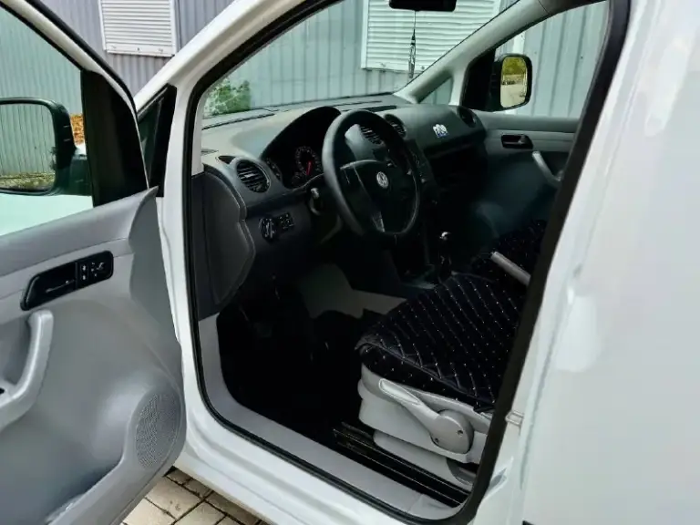 Volkswagen caddy 2k maxi, 2008 года выпуска, 1.6 бензин mpi, механика, передний привод, 232 тыс км пробег! Без дтп! В отличном состоянии! Без гнили и ржавчины без рыжиков! Состояние ухоженное! Заводской пассажир, двигатель ходовая кпп в отличном состоянии! Салон чист ухоженный! Два комплекта ключей! Все книжки! 1 хозяин за всю эксплуатацию! Авто грузов не возила! Семейный автомобиль на все случаи жизни! Юридически чистая любое оформление! Осмотр город донецк! Срочно все вопросы по телефону звонить в любое время! Цена 850 тыс руб! +7949-401-03-58
+7949-401-03-61
📲 Tg: @f0101154
📞 Звоните: +7(949)4010358 - фотография - 7