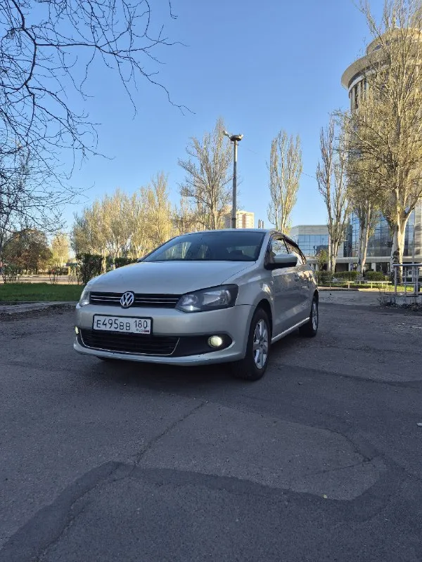 Продам volkswagen polo 2010г
Двигатель 1,6л бензин
Автомат 6-ступка
Пробег 200000км
Дополнительно установлена магнитола с камерой заднего вида.
Стоит сигнализация scher-khan logicar.
2 Комплекта колёс зима/лето
2 Комплекта ковриков зима/лето
Состояние хорошее, ничего не гремит не стучит, любые проверки на сто.
Я собственник.
Осмотр г. Донецк
Цена 880000р
+79493207385
📞 Звоните: +7(949)3207385 - фотография - 1