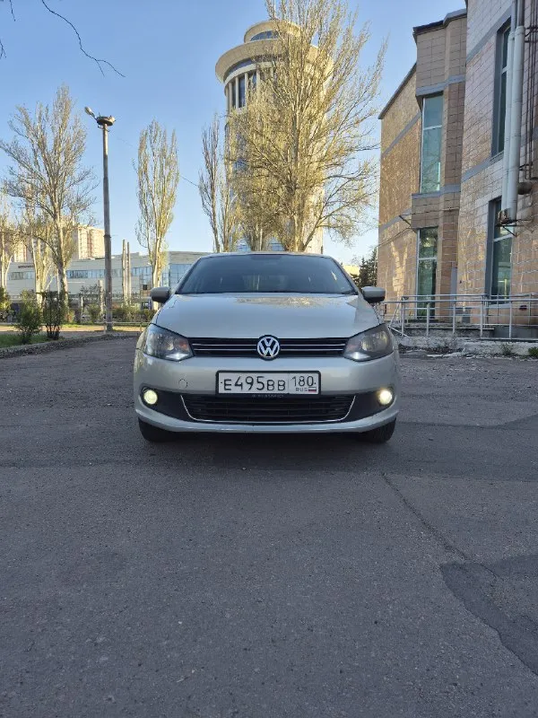 Продам volkswagen polo 2010г
Двигатель 1,6л бензин
Автомат 6-ступка
Пробег 200000км
Дополнительно установлена магнитола с камерой заднего вида.
Стоит сигнализация scher-khan logicar.
2 Комплекта колёс зима/лето
2 Комплекта ковриков зима/лето
Состояние хорошее, ничего не гремит не стучит, любые проверки на сто.
Я собственник.
Осмотр г. Донецк
Цена 880000р
+79493207385
📞 Звоните: +7(949)3207385 - фотография - 2