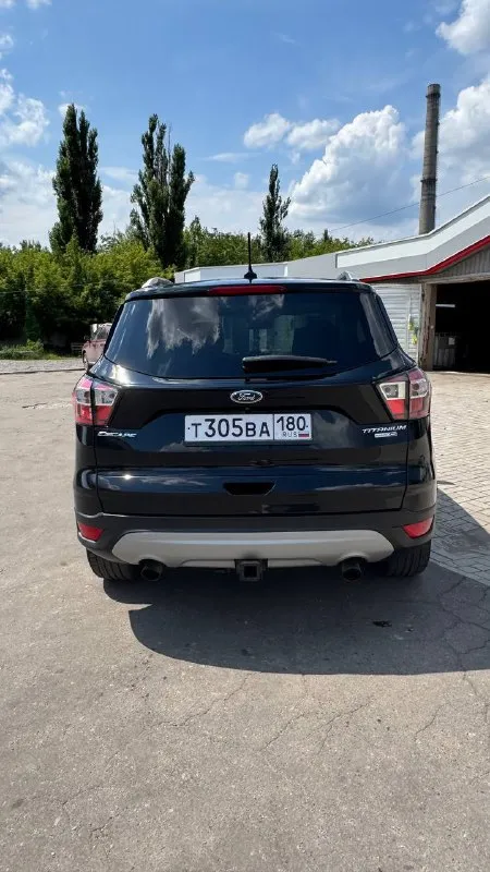 Продаем семейный автомобиль ford escape(kuga) 2018г. 2.0 (245л) 4wd первые и единственные владельцы по рф, машина в достойном состояние и не требует вложений, обслуживаю всегда вовремя. Двигатель очень приятный, на мой взгляд лучший в линейке, едет более чем как для паркетника, динамика и управление восхищает. По кузову без намека на рыжики. Салон не затертый. Полная комплектация, есть все для комфортной езды :климат, круиз контроль, параллельная парковка, помощь парковки, память сидений, подогрев рулят сидений, дистанционный запуск, carplay, хорошая акустика, люк и панорамная крыша, большой багажник(задние сидения ложатся вровень, можно двоем за ночевать ), датчик открывания багажника ногой, датчик дождя и света и многое другое. Если что то забыл, спрашивайте !
1 970 000
Макеевка +79493411741
📲 Tg: @blyoskinaanya
📞 Звоните: +7(949)3411741 - фотография - 2