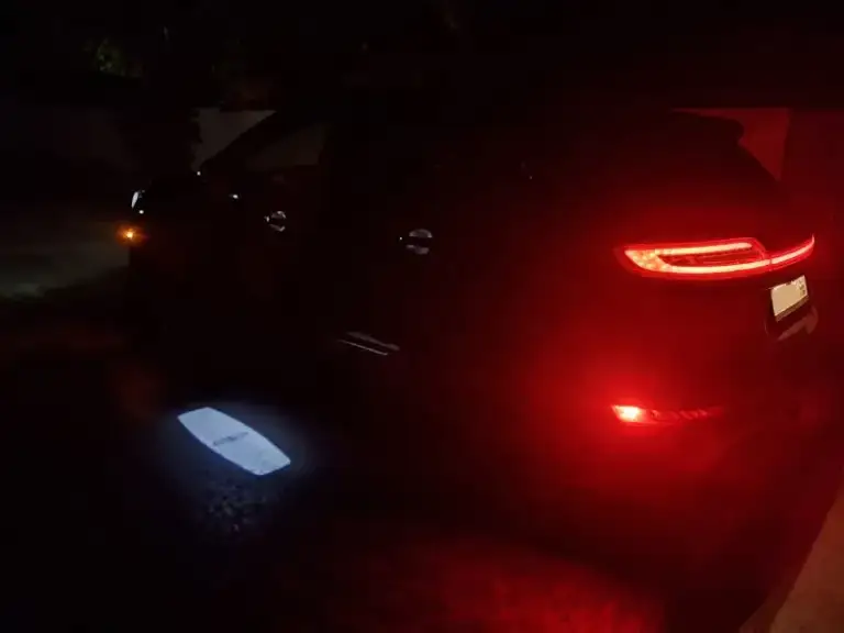 Цена 2 400 000 руб. +79493137313
2015 Год. Родной пробег 200 000 км
Lincoln mkc performance
Автомобиль имеет три режима: комфортный, обычный, спортивный. Меняется усилие на руле, подвеска становится жёстче или мягче, переключение передач на более высоких или низких оборотах.
Надежный мотор ford 2.3 на 285 л. С. (240 в птс без лишних налогов) такой-же устанавливают на мустанг. Разгон 0-100 = 6.5 с. Не расходует масло вообще от замены до замены. Изнутри чистый (без отложений горелого масла). Отсутствуют какие-либо течи или запотевания в том числе и на турбине.
Подогрев всех сидений, кондиционер (вентиляция) передних сидений, электро регилировка и подогрев руля, подрулевые лепестки переключения передач в ручном режиме, двойные стекла, складывание зеркал при закрытии авто, панорамная крыша с люком, камера заднего вида с разными вариантами настройки, парктроники перед и зад, адаптивный круиз контроль и свет, удержание в полосе с подруливанием, предупреждение о резком сближении
📞 Звоните: +7(949)3137313 - фотография - 10
