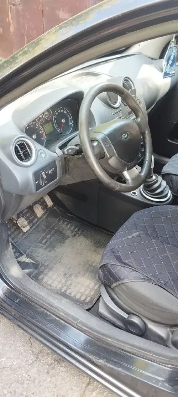 Продам ford фиеста. В отличном состоянии. 2007г. Пробег 220. Объем 1.6. В максимальной комплектации. Всë работает. Ходовая в идеале. Ничего не стучит, не гремит. + зимние колеса на литых дисках. Цена 410 тыс. Хороший торг реальному покупателю. Документы чистые. Тел: +7 949 406 11 79
📲 Tg: сергей
📞 Звоните: +7(949)4061179 - фотография - 8