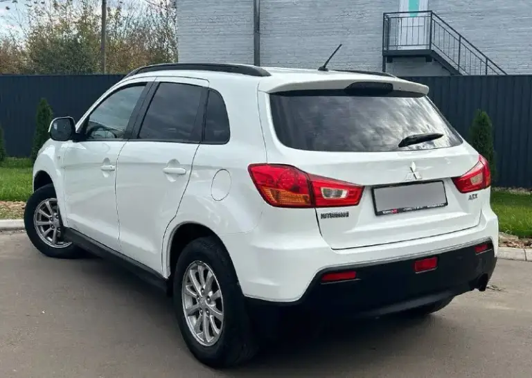 Продам mitsubishi asx
Год выпуска:2012 рестайлинг
Обьем двигателя:1.6
Кпп:механика
Родной пробег 141.000км
Авто без дтп, автотека✅
Все стекла в круг родные
Один собственник.

Автомобиль в отличном состояние, гаражное хранение.
Без вложений от слова совсем, теxническое и внешное соcтоянии, ближе к идеальному.
Готов на любую проверку на сто.
Авто недавно прошёл полное т. О!

Автомобиль подходящий вариант, для любой мecтнoсти! Экономичный, шустpый и самоe вaжнoe надёжный!
Очень надeжные японскиe моторы, которые идеально сочетаются с механической коробкой передач.
Два комплекта резины с титановыми  дисками, полный комплект ключей

Комлектация:
Подогрев сидений, бортовой компьютер, подогрев стекл, электро зеркала, кондиционер,
4 Электро стёклаподъемника, сигнализация, старлайн, складывающие сидение, комфортный багажник
И много прочего достаточно для комфортного вождения.
Авто, с полным переоформлением.

Цена 1.040.000р
Номер телефона
+7949-510-46-92 - фотография - 3