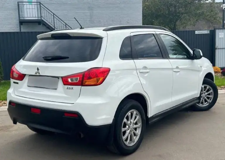 Продам mitsubishi asx
Год выпуска:2012 рестайлинг
Обьем двигателя:1.6
Кпп:механика
Родной пробег 141.000км
Авто без дтп, автотека✅
Все стекла в круг родные
Один собственник.

Автомобиль в отличном состояние, гаражное хранение.
Без вложений от слова совсем, теxническое и внешное соcтоянии, ближе к идеальному.
Готов на любую проверку на сто.
Авто недавно прошёл полное т. О!

Автомобиль подходящий вариант, для любой мecтнoсти! Экономичный, шустpый и самоe вaжнoe надёжный!
Очень надeжные японскиe моторы, которые идеально сочетаются с механической коробкой передач.
Два комплекта резины с титановыми  дисками, полный комплект ключей

Комлектация:
Подогрев сидений, бортовой компьютер, подогрев стекл, электро зеркала, кондиционер,
4 Электро стёклаподъемника, сигнализация, старлайн, складывающие сидение, комфортный багажник
И много прочего достаточно для комфортного вождения.
Авто, с полным переоформлением.

Цена 1.040.000р
Номер телефона
+7949-510-46-92 - фотография - 4