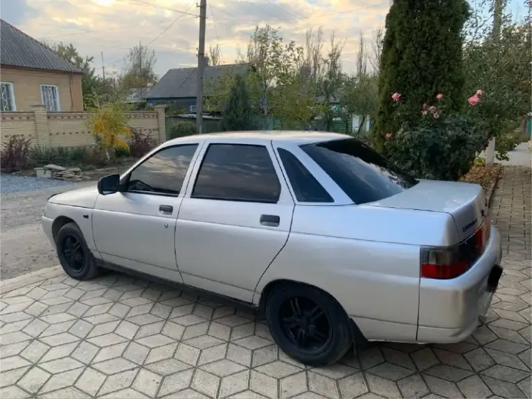 Продам ваз 2110
По документам полный
Год 2007

Автомобиль в хорошем состояние без гнили и рыжиков вложений не требует ходовая часть 5+
Мотор 16v 🔥 работает часики без лишний звуков
Коробка включается как положено !
Дно пороги целые без гнили
Стаканы лонжероны заводские ) без гнили )
Автомобиль в дтп не участвовал ! Салон чистый не прокуренный не затертый
Стоит аудио система
Все остальные интересующие вопросы по телефону
Цена авто 230 срочно реальному покупателю торг ! При осмотре авто !
Связь со мной +79498443277 - фотография - 5