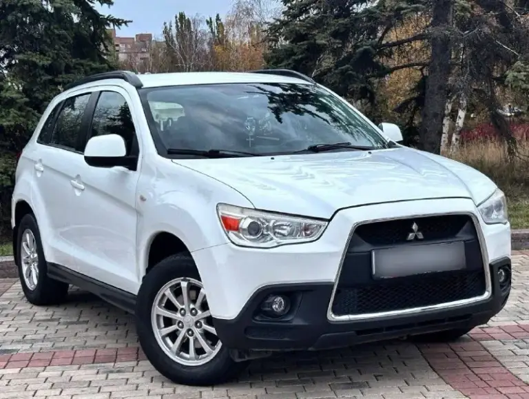 Продам mitsubishi asx
Год выпуска:2012 рестайлинг
Обьем двигателя:1.6
Кпп:механика
Родной пробег 141.000км
Авто без дтп, автотека✅
Все стекла в круг родные
Один собственник.
Цена:970.000р

Автомобиль в отличном состояние, гаражное хранение.
Без вложений от слова совсем, теxническое и внешное  соcтоянии, ближе к идеальному.
Готов на любую проверку на сто.
Авто недавно прошёл полное т. О!

Автомобиль подходящий вариант, для любой мecтнoсти! Экономичный, шустpый и самоe вaжнoe надёжный!
Очень надeжные японскиe моторы, которые идеально сочетаются с механической коробкой передач.
Два комплекта резины с титановыми  дисками, полный комплект ключей

Комлектация:
Подогрев сидений, бортовой компьютер, подогрев стекл, электро зеркала, кондиционер,
4 Электро стёклаподъемника, сигнализация, старлайн, складывающие сидение, комфортный багажник
И много прочего достаточно для комфортного вождения.
Авто, с полным переоформлением.

Цена 970.000
Номер телефона
+7949-510-46-92 - фотография - 1
