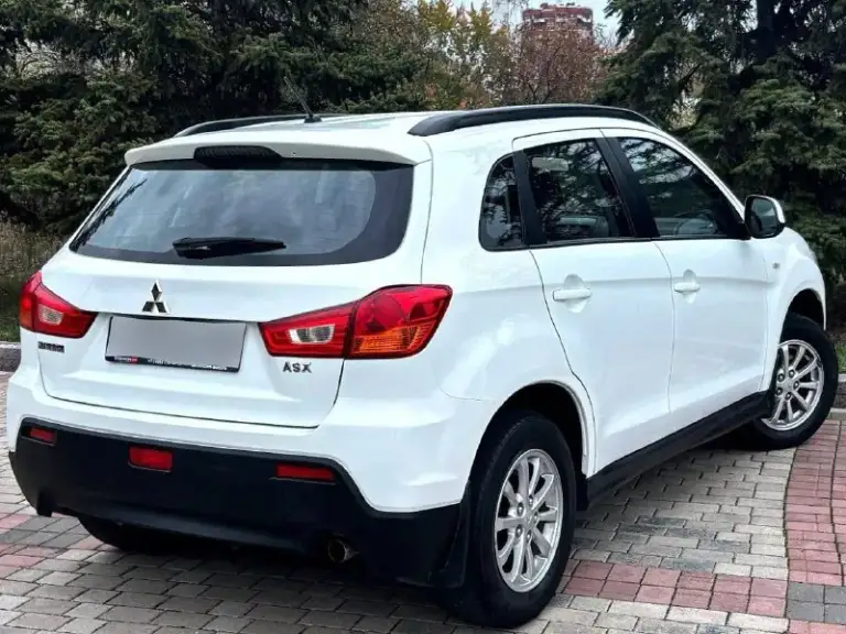 Продам mitsubishi asx
Год выпуска:2012 рестайлинг
Обьем двигателя:1.6
Кпп:механика
Родной пробег 141.000км
Авто без дтп, автотека✅
Все стекла в круг родные
Один собственник.
Цена:970.000р

Автомобиль в отличном состояние, гаражное хранение.
Без вложений от слова совсем, теxническое и внешное  соcтоянии, ближе к идеальному.
Готов на любую проверку на сто.
Авто недавно прошёл полное т. О!

Автомобиль подходящий вариант, для любой мecтнoсти! Экономичный, шустpый и самоe вaжнoe надёжный!
Очень надeжные японскиe моторы, которые идеально сочетаются с механической коробкой передач.
Два комплекта резины с титановыми  дисками, полный комплект ключей

Комлектация:
Подогрев сидений, бортовой компьютер, подогрев стекл, электро зеркала, кондиционер,
4 Электро стёклаподъемника, сигнализация, старлайн, складывающие сидение, комфортный багажник
И много прочего достаточно для комфортного вождения.
Авто, с полным переоформлением.

Цена 970.000
Номер телефона
+7949-510-46-92 - фотография - 2