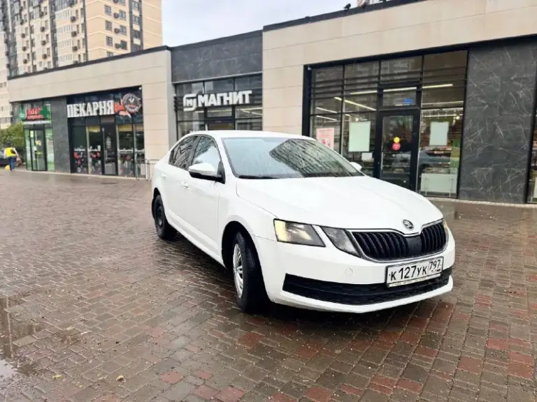 Skoda октавия а 7 2018 год, в отличном состоянии, мотор и коробка без нареканий, двигатель 1,6 автомат! Не робот. Машина была в такси пробег на щитке 66т. Км по факту больше, на сколько больше не знаю. Машина не уставшая на полном ходу цена подарок 830000! Через пару дней буду в днр
Xw8an2ne5jh020287
89996366121
📲 Tg: oleg
📞 Звоните: +7(999)6366121 - фотография - 1