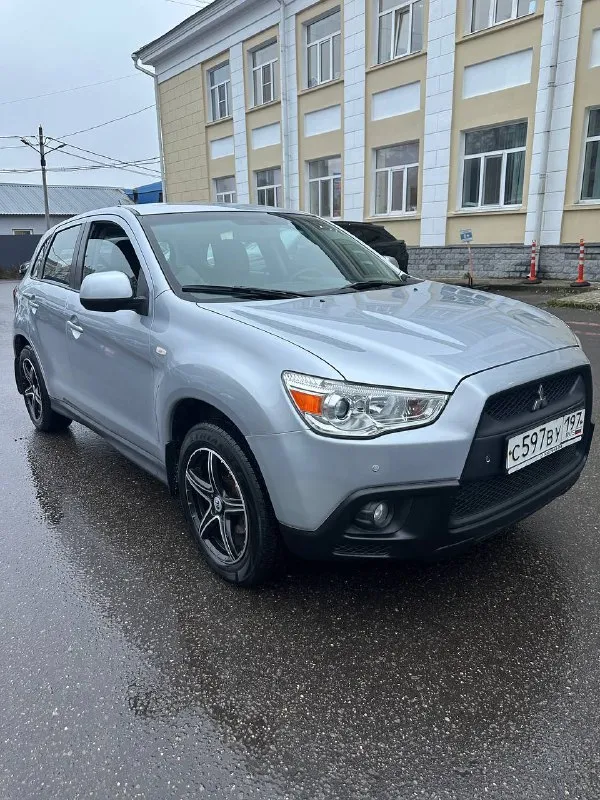 Mitsubishi asx
У автомобиля всего 1 владелец за всю его историю, ездил дедушка, зимой стояла в гараже, любые проверки.
Без дтп 100%
Автомобиль оснащен самым надежным двигателем 1.8 на 140 л. С
Идеальное техническое состояние !
Масло не ест все жидкости на месте !
Двигатель коробка подвеска идеал всё
Отличная комплектация полный электро пакет
Подогрев сидений, кондиционер, подрулевые лепестки, и многое другое.
Работает все каждая лампочка и каждая кнопочка
Переоформление в мрэо без проблем.
Готов на любые проверки на сто. Цена 1 050 000
Номер для связи +79498340074
+79494935186 - фотография - 8