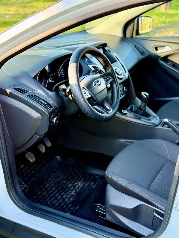 ⚪️ Ford focus 3 rest

💰Цена: 990 000р
🏢Город: мариуполь
📅Год выпуска: 2018
🧾Пробег: 159 227 км.
⚙️Двигатель: 1.6
⛽Топливо: бензин
⚙️Кпп: механика

📞 Телефон:

+7-989-263-55-56
+7-949-727-41-51
+7-949-713-18-14

💾 Описание:

Ford focus 3 restyling- это практичный автомобиль, который сочетает в себе надёжность и функциональность.
Универсал с надёжной механической коробкой передач и цепным двигателем объемом 1.6 который обеспечивает хорошую динамику и экономичность.

✔️ Кузов без коррозии и дефектов

✔️ Оригинальный пробег

✔️ Огромный багажник

Комплектация 👍:
Кондиционер ❄️ (работает отлично), android магнитола с камерой заднего вида, abs, airbag, электропакет, гидроусилитель руля, мультируль, центральный замок.

Улица шевченко 269

🏦 Возможна продажа в кредит по двум документам. - фотография - 9