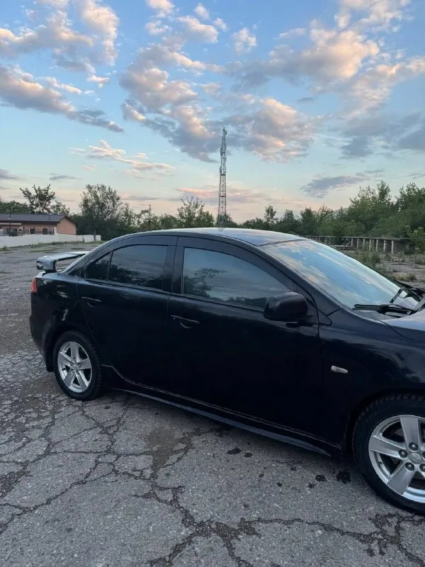 Mitsubishi lancer x | 2008 | 2.0 cvt |

Машина в хорошем состоянии.

· Двигатель: 2 литра (152 л. С. )
· Коробка: вариатор (cvt)
· Пробег: 271 тыс. Км
· Состояние: чистое внутри и снаружи, кондей ледяной. Гбо вписан, хорошая музыка.
· Цена: 750 000 руб. ➡ торг у места к адекватным покупателям!
Донецк. Кировский район. +79490846378 - фотография - 4
