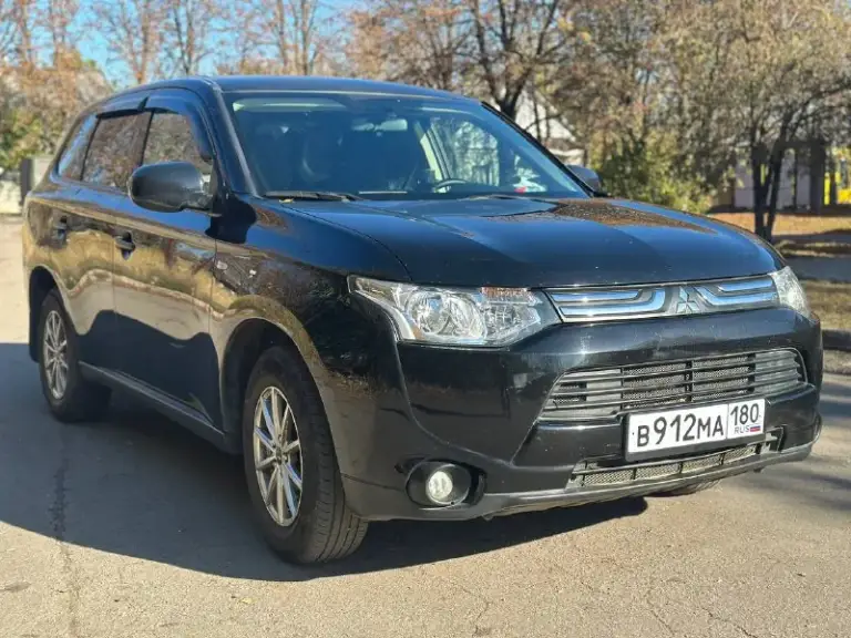 Продам авто mitsubishi outlander
Мотор 2.0
Пробег 173000км
Коробка акпп
Цена: 1.260.000₽
Год выпуска: 2013
Город: донецк
Автомобиль в отличном состояние, полностью обслужен и не требует никаких вложений, японской сборки.
Комплектация: установлен монитор, камера заднего вида, климат контроль
Собственник, оформлена на меня!
По всем вопросам звонить по телефону.
+7 (949) 3471173 - фотография - 3