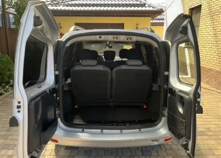 В продаже ваз ларгус, 2014 года, мотор 1.6 к4м ( renault 16 клап. ) коробка renault 5ст. ! 113.000 тыс пробега, зеленейшая автотека, 1 собственник !
Комплектация: 4 подъемника, эл. Зеркала, кондиционер, семь мест, сигнализация с обратной связью, салон чистый ухоженный, без посторонних запахов, лобовое целое без сколов трещин, зимние колеса в комплекте. Цена : 999.000 ₽ торг
Осмотр в луганске
+79591704550
📞 Звоните: +7(959)1704550 - фотография - 6