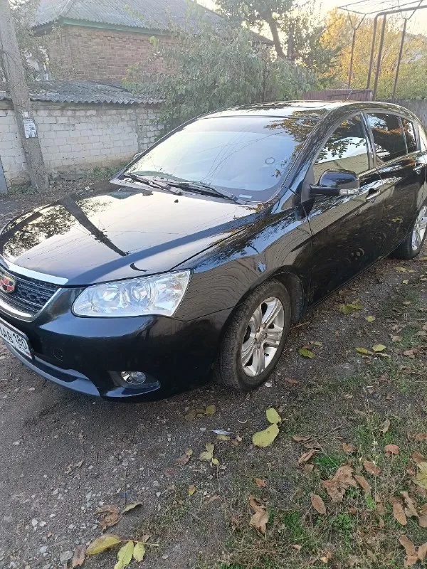 Продам geely emgrand ec7rv, мотор 1.8, 2012года, машина в идеальном состоянии:
Кондиционер, усилитель руля, 4 стеклоподъёмника, 6 подушек безопасности
2 Комплекта колес с дисками, новые тормозные колдки, новые передние блины, масло и фильтра поменяны, все в рабочем состоянии. Коробка работает хорошо, масло поменяно на 90 т.
Я собственник.
Цена 550.000 +торг у капота
+79494826514, Г. Горловка. - фотография - 2