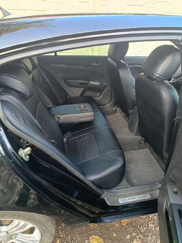 Продам geely emgrand ec7rv, мотор 1.8, 2012года, машина в идеальном состоянии:
Кондиционер, усилитель руля, 4 стеклоподъёмника, 6 подушек безопасности
2 Комплекта колес с дисками, новые тормозные колдки, новые передние блины, масло и фильтра поменяны, все в рабочем состоянии. Коробка работает хорошо, масло поменяно на 90 т.
Я собственник.
Цена 550.000 +торг у капота
+79494826514, Г. Горловка. - фотография - 6