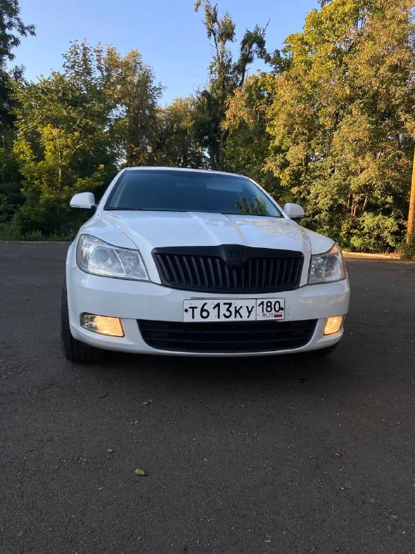 Продаётся skoda octavia a5 fl2 (2011 г. , 1.8 dsg-7) в отличном состоянии!
Машина ухоженная, вложений не требует — сел и поехал.
Комфортный и надежный автомобиль с богатой комплектацией: круиз-контроль, двухзонный климат, датчики света и дождя, подогрев всех сидений, парктроники, заводская мультимедиа с bluetooth и aux.
Стильный внешний вид дополняют 17" оригинальные диски audi.
Все документы в полном порядке.
💰 Цена: 750 000 руб.
📞 +7 949 315-27-97
📲 Tg: @partizan_613
📞 +7(949)3152797
📲 Tg: @partizan_613
📞 Звоните: +7(949)3152797 - фотография - 1