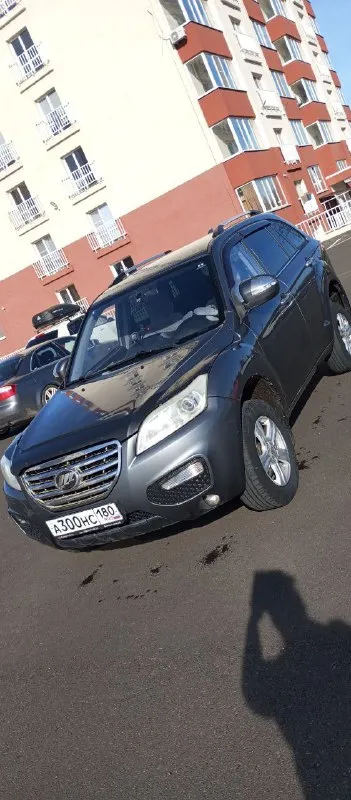 Срочно продам lifan x60, 2014 г, двигатель 1.8  установлен новый двигатель зарегистрирован, по ходовой обслужена, кпп включается мягинько, кондиционер работает, продажа от сопственика, техосмотр свежий, осмотр г # мариуполь. +79496387154(+79199776026 телеграм вацап) цена 620 т, (быстрым торг ) - фотография - 7