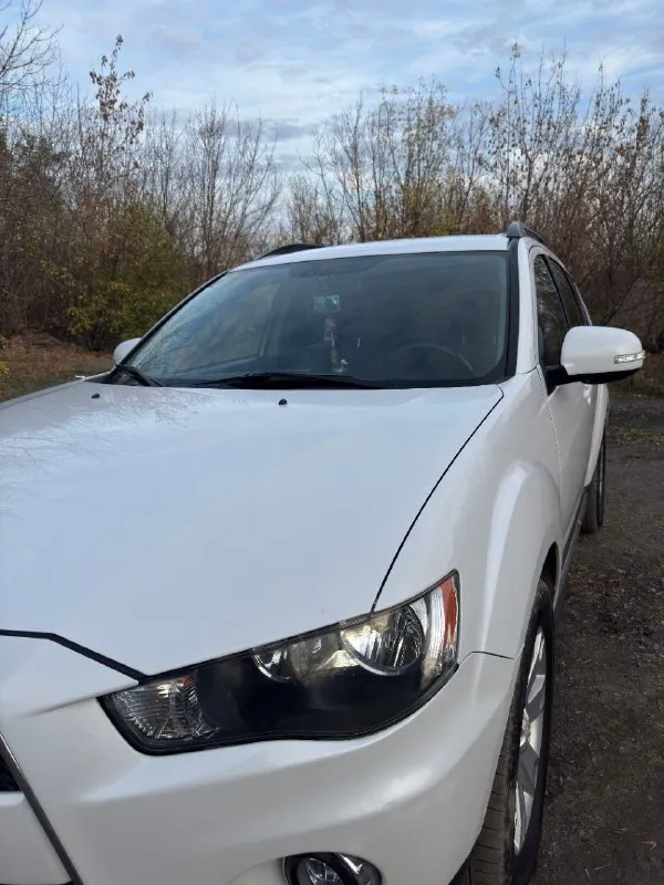 Продам mitsubishi аутлендер 2.3 турбодизель, 177 л. С. , 6- ти ступенчатая механика, 2011 год, полный привод. Пробег 247 тыс. 1 собственник ( с момента пригона 2021 г. ) авто в хорошем техническом и внешнем состоянии, вложений не требует, сел и поехал. По документам юридически чист, без штрафов, запретов и ограничений. Птс оригинал. Была замена цепи грм. Гаражное хранение.
Комплектация: abs, esp, airbag, электростеклоподъёмники, электро зеркала, подогрев зеркал, подогрев заднего стекла, климат контроль ( работает исправно), круиз контроль, датчик дождя, камера заднего вида, 2 ключа.
Цена 1 480 000 руб. За более подробной информацией обращайтесь по телефону
+7959 1945886, Торг при осмотре, автомобиль находится в г. Алчевск.
📞 Звоните: +7(959)1945886 - фотография - 4