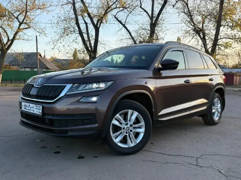 Skoda кодиак
Двигатель: 2.0 бензин, полный привод
Пробег: 113.000
Коробка: ат
Год:2019
В отличном состоянии
1 Владелец
Комплектация hockeyedition
Полный электро стекло пакет
Электро регулировка зеркал, подогрев зеркал, складывание зеркал
Подогрев заднего стекла
Подогрев всех сидений,
Полный привод, автомобиль полностью обслужен
Парктроники 360
Мультируль
Круиз контроль
Датчик света/дождя
Электро ручник
Мультимедия сенсорная с carplay
Авто холд
Камера заднего вида
Матричная передняя оптика автомобиля
Автомобиль полностью обслужен готов на любые ваши проверки г. Шахтерск
Цена: 2.350.000 торг
Возможна продажа в кредит. +7 (949) 522-78-06 +79152362625 также ватсап телеграмм
📞 Звоните: +7(949)5227806 - фотография - 2
