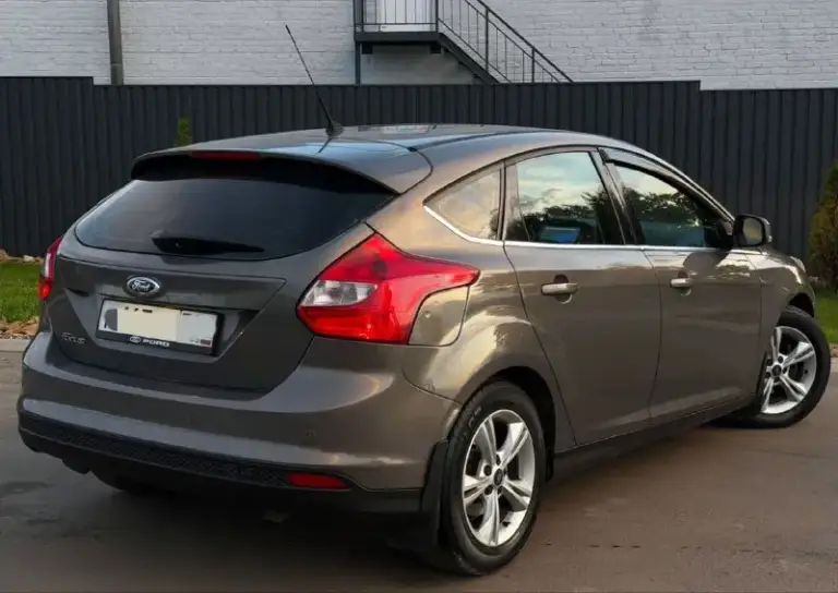 Продам ford focus 3,
Года выпуска 2014
Объём двигателя 1.6 125 л. С,
Коробка автомат,
Родной пробег 195.000км,
Авто без дтп, в родном окрасе,
Автотека✅
Цена 800.000р

Комплектация:
Климат контроль, круиз контроль, складывание зеркал, мультируль, 4-эл стеклоподъёмника, подогрев передних сидений, электро привод зеркал, обогрев зеркал, датчик света и дождя, бортовой компьютер, линзованая оптика, противотуманные фары, обогрев лобового, обогрев заднего стекла, мультимедиа парктроники, и много прочего для комфортного вождения,

Автомобиль всегда обслуживался по регламенту, технический без вложений!
Кузов без нюансов от слова совсем!

Цена 800.000

Номер телефона
+7(949)564-47-36
+79496209974
Г. Донецк - фотография - 4