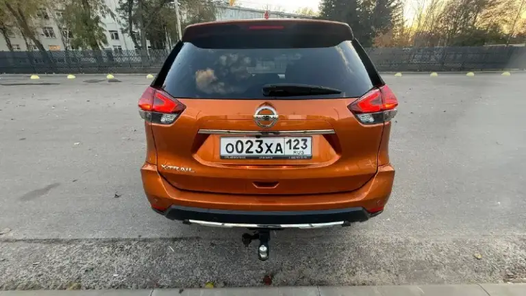 Nissan x-trail в актуальном рестайлинговом исполнения. Это не просто автомобиль, а надежный партнер для города и путешествий, оснащенный по максимуму.
Электропривод багажника
Система бесключевого доступа
Осмотр: г. Луганск
Техническая информация:
* Год выпуска: 2019 (рестайлинг)
* Пробег: 94 000 км ( преимущественно по трассе)
* Двигатель: 2.0 л (бензин)
* Коробка передач: вариатор x-tronic (cvt)
* Привод: передний
* Владельцев по птс: 4
* Состояние: идеальное, без вложений для нового владельца
1 980,000Р. 9591618010
📞 Звоните: +7(959)1618010 - фотография - 6