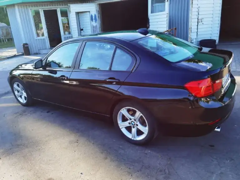Bmw 320i f30 2.0 мотор, 2015 год, пробег 195 тыс км.
Двухзонный климат, кожа, камера, парктроники, электрорегулировка и память сидений, мультируль, люк.
Автомобиль обслужен, вложений не требует.
2 Комплекта резины.
Цена 1750000 р
Все вопросы по телефону
+7 949 308-46-24
📲 Tg: @nicklev22
📞 Звоните: +7(949)3084624 - фотография - 4