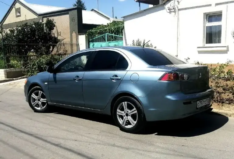 Mitsubishi lancer х 2011 год выпуска, рестайлинг !!!

Осмотр - донецк.
Тел: +7990-248-52-99 (telegram, вотсап). Херсонский оператор, с феникса звонить бесплатно.
Цена – 685 000 ₽

Не такси, не каршеринг, во владении у юрлиц никогда не была.
Пробег 210 тыс км
1.5 Mt 109 л. С.
Отличная техника
Крепкий кузов
Средний рынок на рестайлинговые лансеры - 850.000

Машина в хорошем рабочем состоянии. Все расходники менялись вовремя по регламенту. На момент стоит новый аккумулятор, новая резина nokian, ходовая в полном порядке. Есть антикоррозийная обработка, обесшумлена. Двигатель заводится без каких-либо проблем, работает ровно, не троит, не дымит. Мкпп работает отлично, ошибок на приборной панели нет.
Отличная комплектация: кондиционер, бортовой компьютер, сенсорная магнитола, abs, esp, иммобилайзер, airbag, подогревы сидений (2 режима), сигнализация starline, подогрев зеркал и заднего стекла, гур, стоит светодиодная оптика, серворуль.
Торг присутствует, звоните
📞 Звоните: +7(990)2485299 - фотография - 5