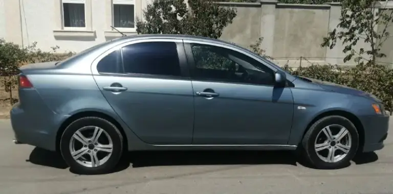Mitsubishi lancer х 2011 год выпуска, рестайлинг !!!

Осмотр - донецк.
Тел: +7990-248-52-99 (telegram, вотсап). Херсонский оператор, с феникса звонить бесплатно.
Цена – 685 000 ₽

Не такси, не каршеринг, во владении у юрлиц никогда не была.
Пробег 210 тыс км
1.5 Mt 109 л. С.
Отличная техника
Крепкий кузов
Средний рынок на рестайлинговые лансеры - 850.000

Машина в хорошем рабочем состоянии. Все расходники менялись вовремя по регламенту. На момент стоит новый аккумулятор, новая резина nokian, ходовая в полном порядке. Есть антикоррозийная обработка, обесшумлена. Двигатель заводится без каких-либо проблем, работает ровно, не троит, не дымит. Мкпп работает отлично, ошибок на приборной панели нет.
Отличная комплектация: кондиционер, бортовой компьютер, сенсорная магнитола, abs, esp, иммобилайзер, airbag, подогревы сидений (2 режима), сигнализация starline, подогрев зеркал и заднего стекла, гур, стоит светодиодная оптика, серворуль.
Торг присутствует, звоните
📞 Звоните: +7(990)2485299 - фотография - 7