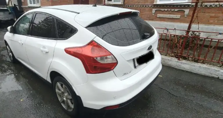 Продается ford фокус. 2014 год. Двигатель 1.6, кпп механика. Пробег 105000 км,   максимальная комплектация.   Кузов в отличном состоянии, без ржавчины и рыжиков. Торг с покупателем после осмотра. Цена 980000. +79490844585
📞 Звоните: +7(949)0844585 - фотография - 4