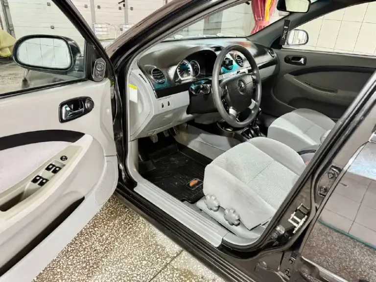 Chevrolet lacceti 2008 эксплуатации, выпус 2007 28 декабря! 1.6 бензин механика, автомобиль в отличном состоянии без вложений! Без рыжиков без гнили пороги дно в отличном состоянии! Салон чист ухоженный! Без дтп! Крашено 2 элемента вторичный окрас косметика! Два комплекта ключей два комплекта резины зима лета! Авто сел и поехал масложора нету! Птс оригинальный! Юридически кристально зеленая чистая! Осмотр город донецк! Срочно все вопросы по телефону звонить в любое время! Цена 520 тыс руб! +7949-401-03-58
📞 Звоните: +7(949)4010358 - фотография - 9