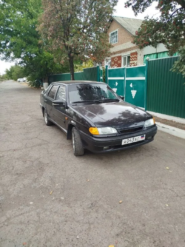 Продам ваз 2115, 2012 года, 1.6, 8кл. Машина сел и поехал. И коробка работают без нареканий, по электрике тоже нет проблем. Стоит сигнализация с автозапуском старлайн, приятная музыка с усилителем. По кузову есть моменты по внешке, но не критично, состояние по годам. Стаканы, лонжероны, арки, днище целое. Документы в порядке. Цена 200000, торг у капота. Осмотр в енакиево. +79494212664

📞 Звоните: +7(949)4212664 - фотография - 1