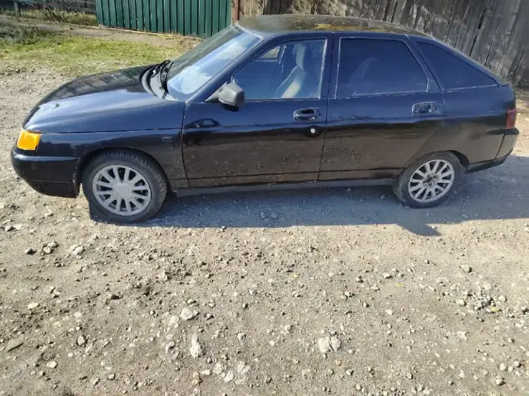 Продам ваз 2112 на полном ходу 2005 года авто в хорошем состоянии цена 170 торг без  дисков вся информация по телефону город енакиево +79494092943 срочно
📲 Tg: @ah7458hc
📞 Звоните: +7(949)4092943 - фотография - 2