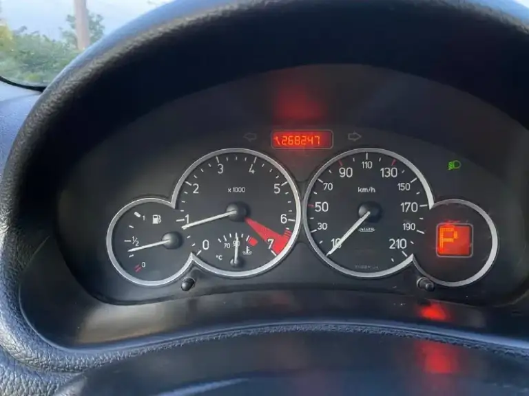 Г. Мариуполь.
🚘 - Peugeot 206 (хэтчбек).
📅 - 2007 Год.
📈 - Пробег - 268 тыс. /км.
⚙ ️- Коробка передач - автоматическая.
🛢 ️- Объем двигателя - 1,4 л.
📝 - Полностью рабочее состояние, произведен капитальный ремонт двигателя, замена ходовой части, коробка не пинатется.
🔹- Эл. Стеклоподъёмники, подогрев заднего стекла, климат, сигнализация.
💵 - Цена - 350 тыс. Руб.
📞 - Тел. +79495617362 звонки, телеграмм
📲 Tg: @toma_281
📞 Звоните: +7(949)5617362 - фотография - 5