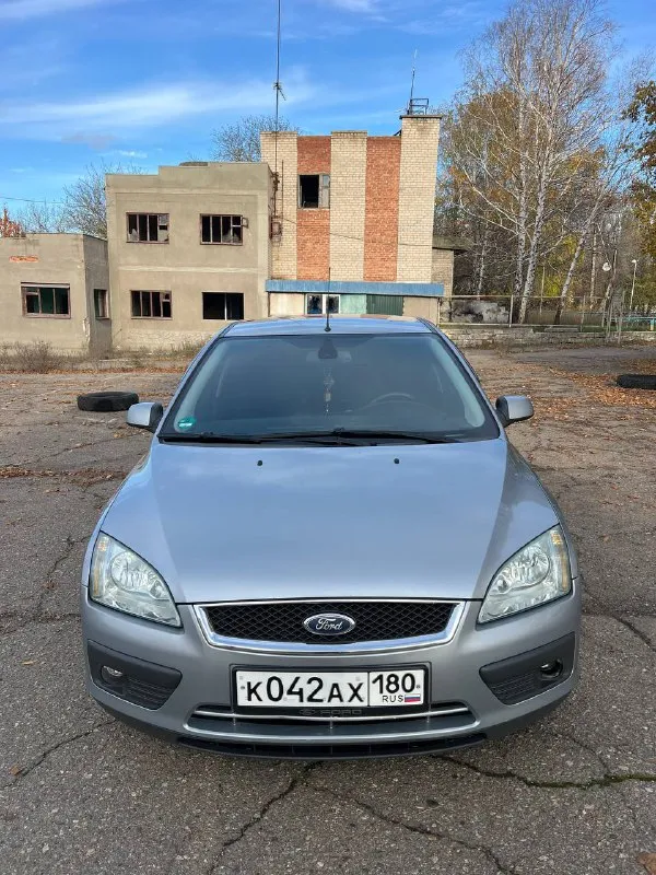 Продам ford focus 2
2005 Год
Объем 1,6 газ/бензин
Пробег 266000 км.
Машина в хорошем техническом состоянии.
Ходовая часть вся перебрана, едет сбито.
Салон велюровый, чистый и ухоженный.
Установлено и вписано фирмы brc(италия).
Подушки все целые.
Установлены лед-дампы в ближний/дальний свет, светят превосходно.
Машина на летней новой резине, зимнюю отдам в компекте.
Комплектация:
Мультируль;
Круиз контроль;
Двух-зонный климат контроль;
Подогрев лобового, заднего стекла и зеркал;
Датчик дождя;
Abs, esp;
Подогрев сидений;
4 Эсп с доводчиками стекол;
Музыка sony, играет очень достойно;
Bluetooth, cd;
Зеркало заднего вида с автозатемнением;
Цена 610000р. Торг у капота.
+79497305406
📞 Звоните: +7(949)7305406 - фотография - 1
