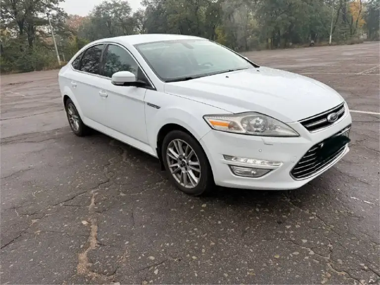 Продам ford mondeo 2012 год, объем двигателя 2,0, коробка механика
Комплектация люкс, кожаный салон, подогрев сидений, подогрев лобового стекла, электропакет сидений с памятью, бельгийская сборка.
Машина в отличном состоянии, полностью обслужена и не требует ремонта и вложений
Пробег 155 000
Цена 1 150 000 руб.
Звоните телефон +79496384691
📲 Tg: anna✨
📞 Звоните: +7(949)6384691 - фотография - 2